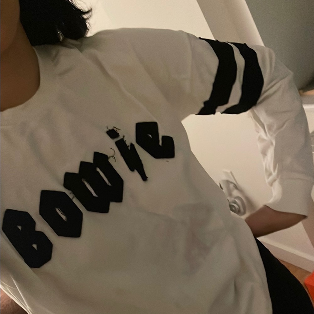 White and Black Graphic Long Sleeve Tee with Design